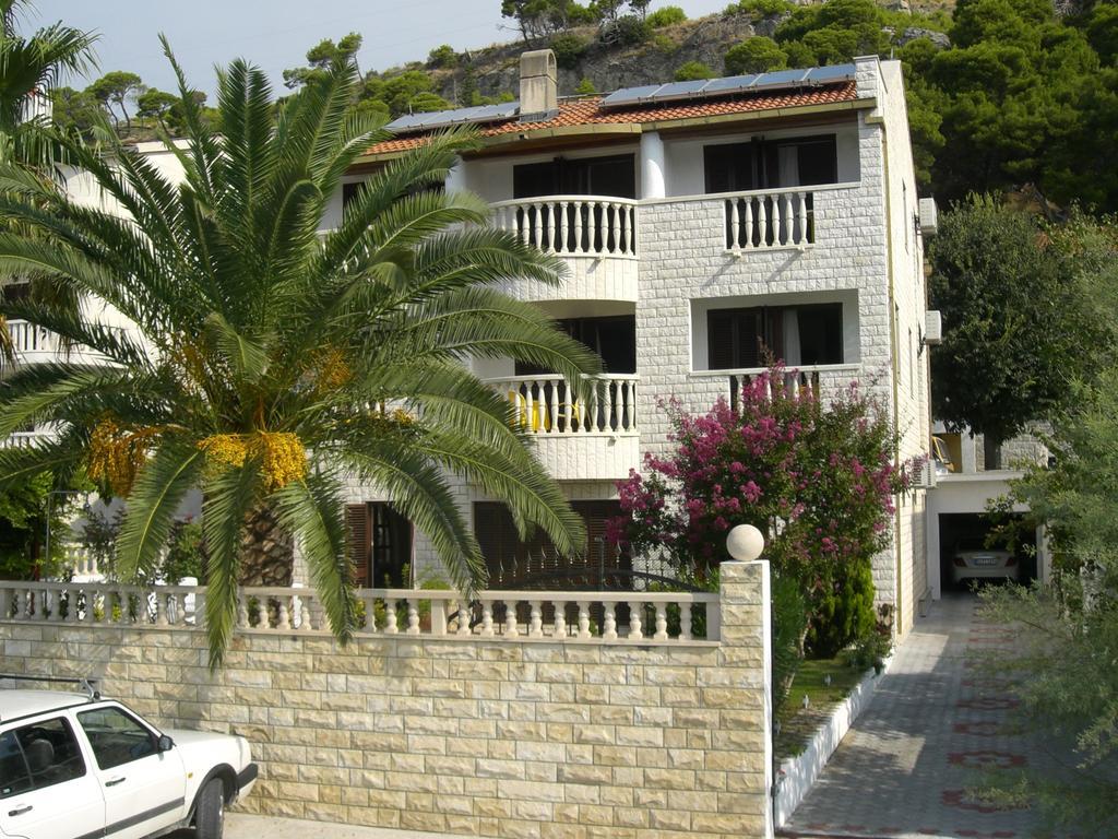 Studio Apartmani Topic Omiš Exterior foto