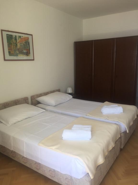 Studio Apartmani Topic Omiš Exterior foto